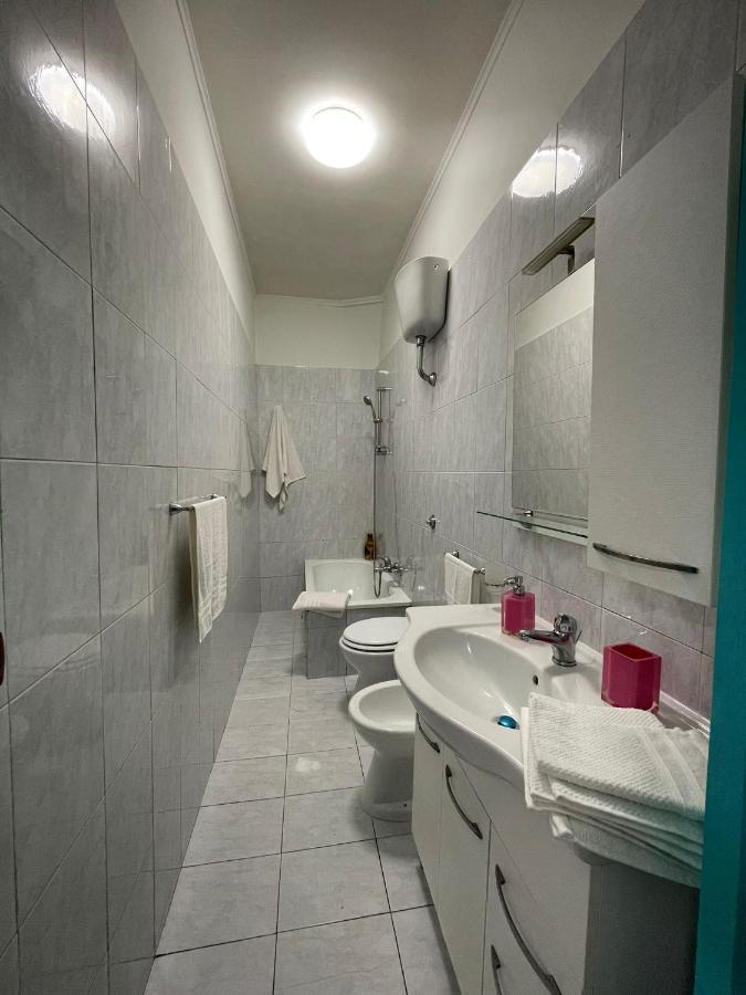 Casarella Nova Apartment เนเปิลส์ ภายนอก รูปภาพ
